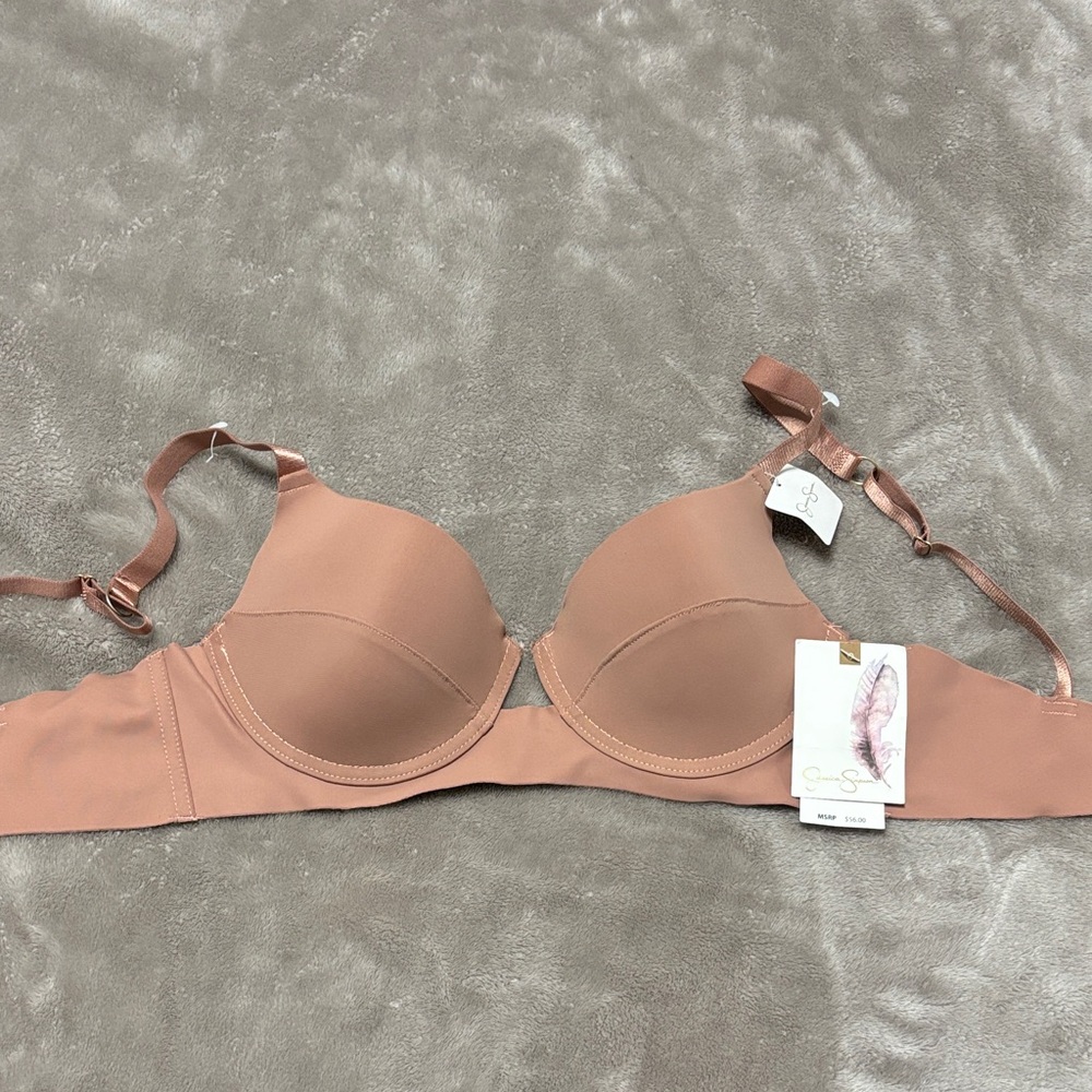 Seamless Nude Bra Jessica Simpson